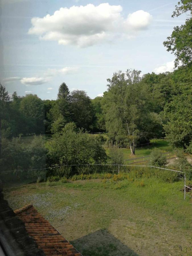 Megi Des Aguesses Pension Andenne Buitenkant foto
